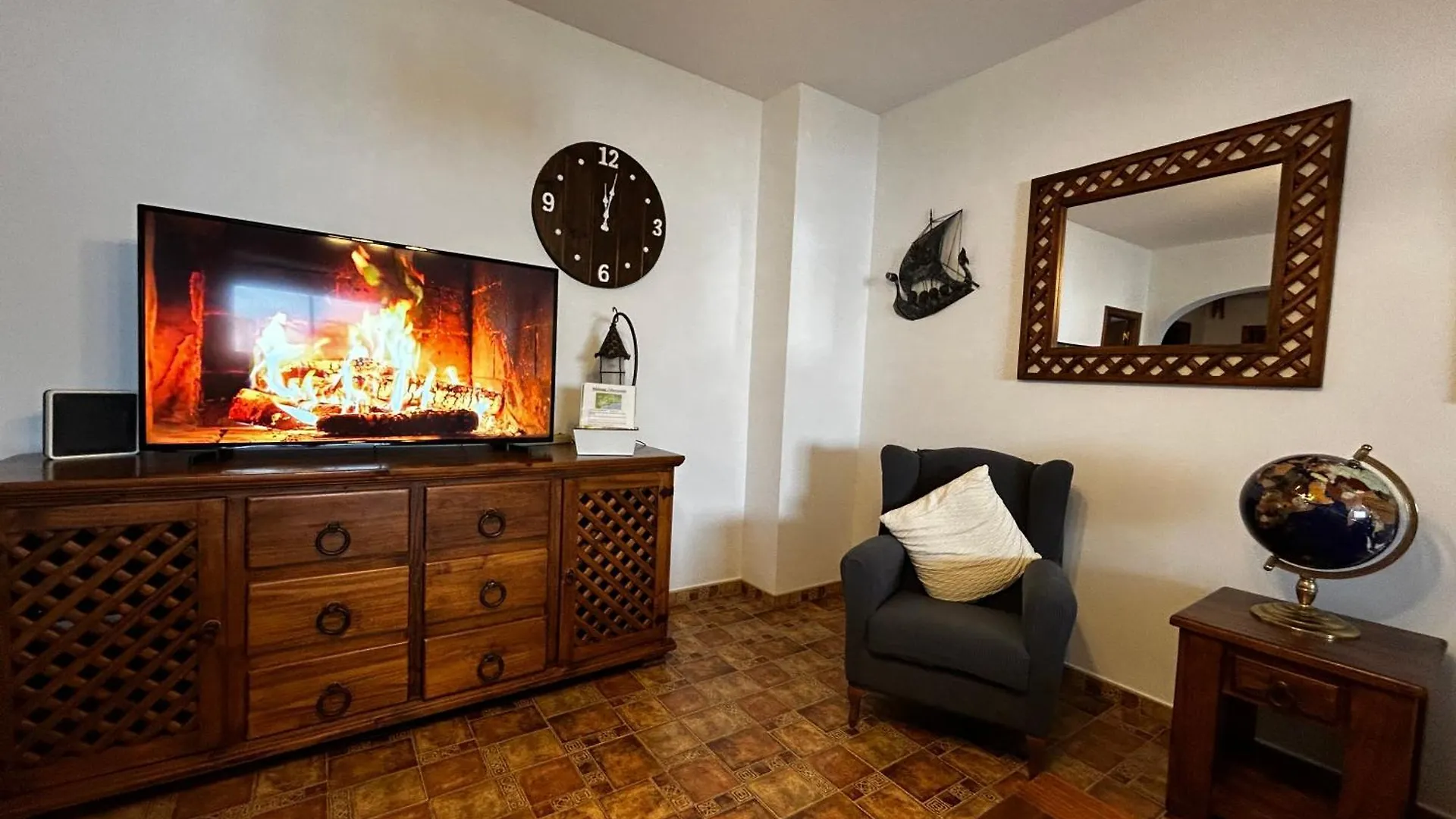 Large Apartment With Ac And Central Heating Ardales